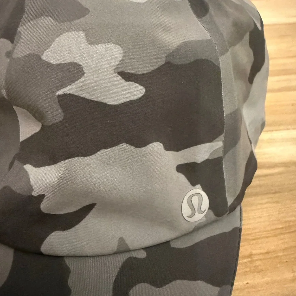 Lululemon Fast and Free Run Hat Grey Camo Adjustable Reflective Running Cap OS